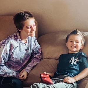 Meet your Posher, Jewel